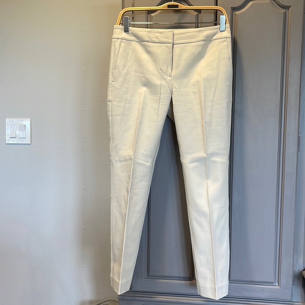 Ann Taylor pants cream in excellent condition